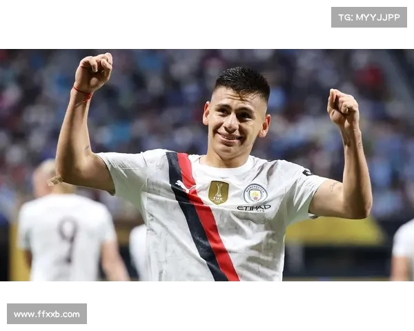 曼城倾向纯租借埃切韦里 罗马对这一方案持怀疑态度